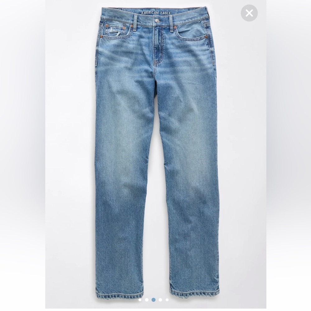 AE Strigid Low-Rise Ex-Boyfriend Jean